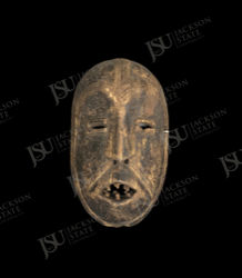 Pende-Style Oval Face Mask with Teeth